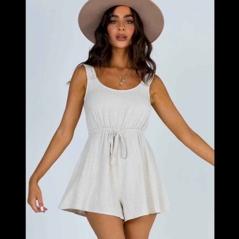 NWT Princess Polly Romper